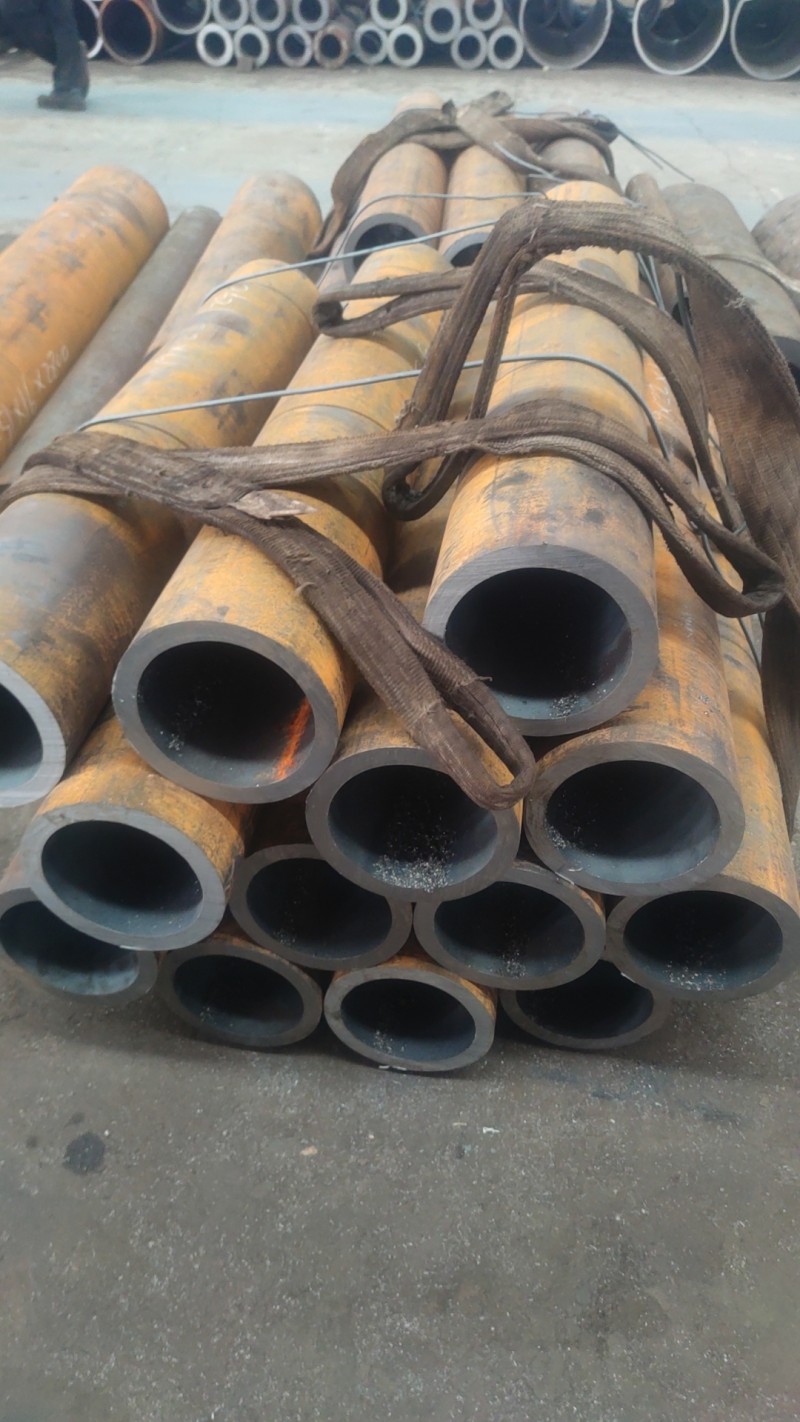 房山房山房山15CrMoG无缝钢管切割